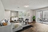 1-bedroom apartment at Edgewater At Sandy Springs Apartments in Sandy Springs